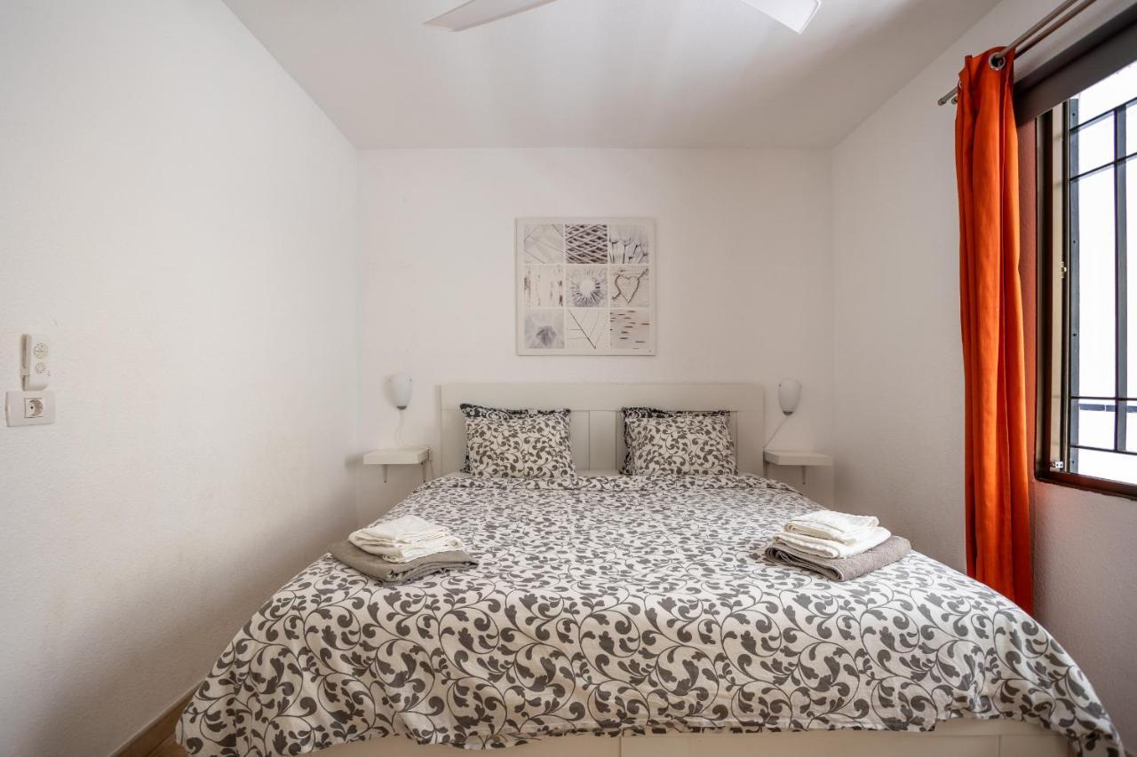 Castle Harbour Phoebe'S Flat Los Cristianos By Lovetenerife 외부 사진