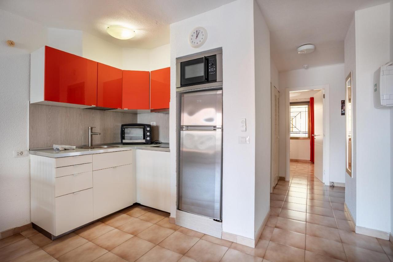 Castle Harbour Phoebe'S Flat Los Cristianos By Lovetenerife 외부 사진