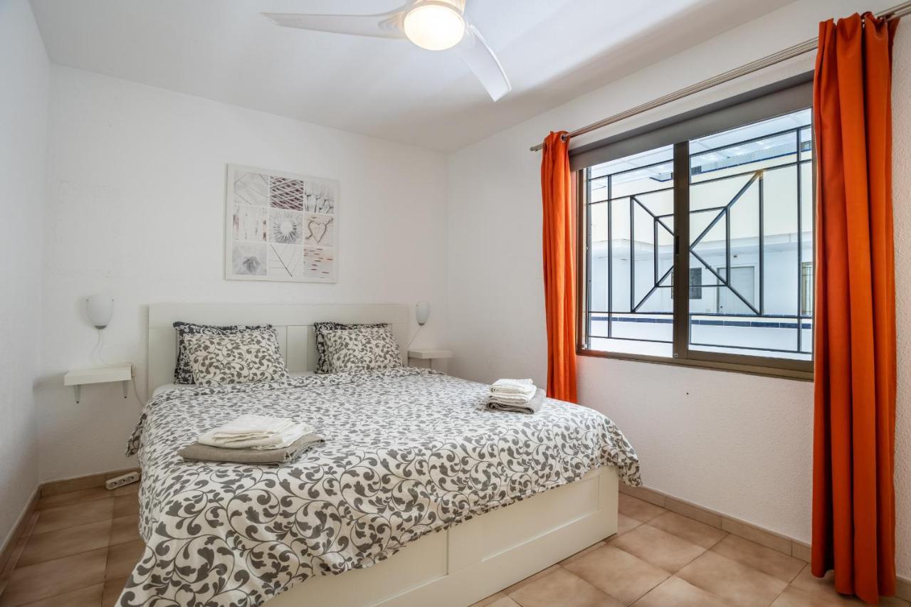 Castle Harbour Phoebe'S Flat Los Cristianos By Lovetenerife 외부 사진
